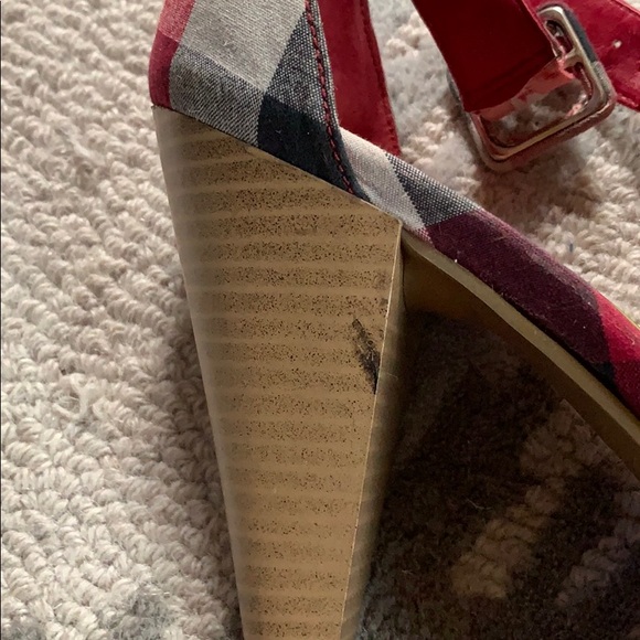 Kensie red and black plaid high heel - Picture 2 of 3